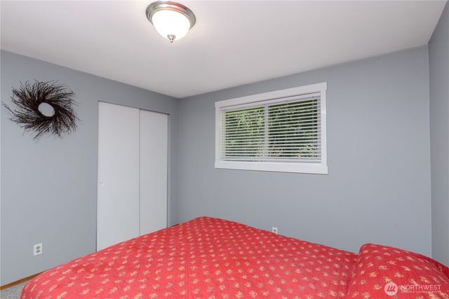 1717 S F Street, Port Angeles, WA 98363