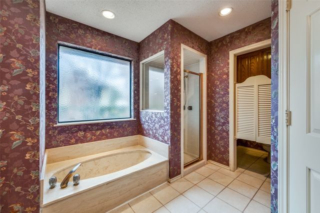 4307 Waycross Drive, Arlington, TX 76016