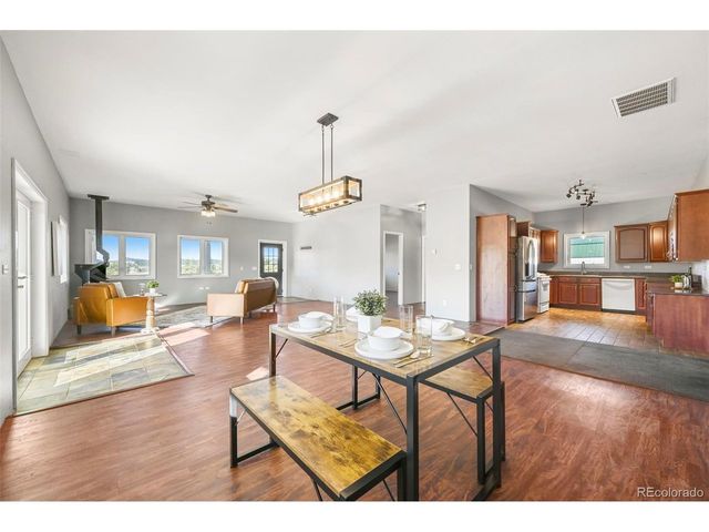 224 Lakeview Forest Hts, Florissant, CO 80816