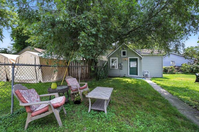 229 W Flint Street, Lake Orion, MI 48362