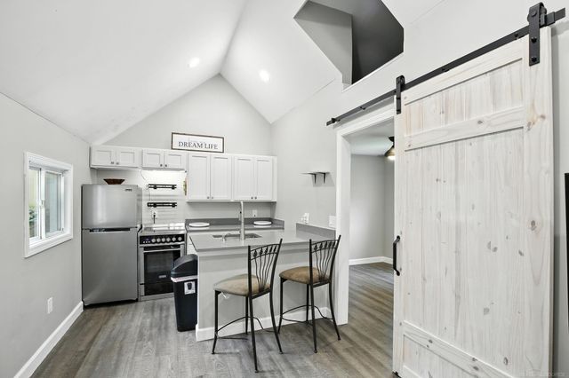 229 W Flint Street, Lake Orion, MI 48362