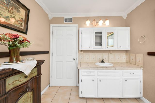 17106 Moss Oaks Drive, Conroe, TX 77385
