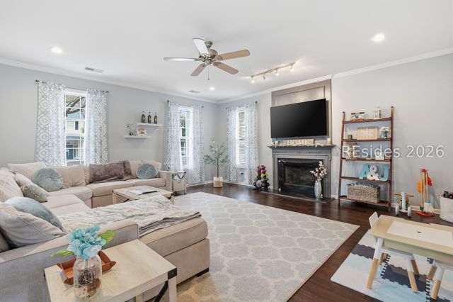 136 Regent Ave, Bluffton, SC 29910