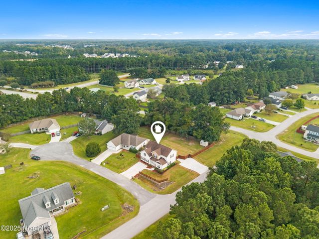 100 Brookside Court, Jacksonville, NC 28546