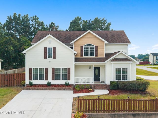 100 Brookside Court, Jacksonville, NC 28546