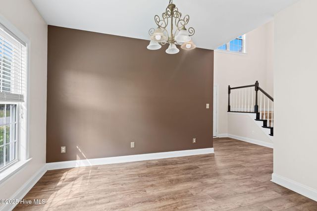 100 Brookside Court, Jacksonville, NC 28546