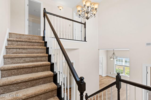 100 Brookside Court, Jacksonville, NC 28546