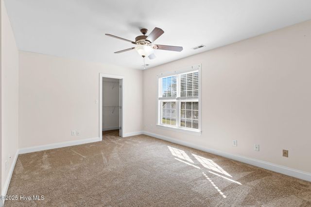100 Brookside Court, Jacksonville, NC 28546