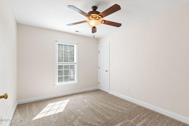 100 Brookside Court, Jacksonville, NC 28546