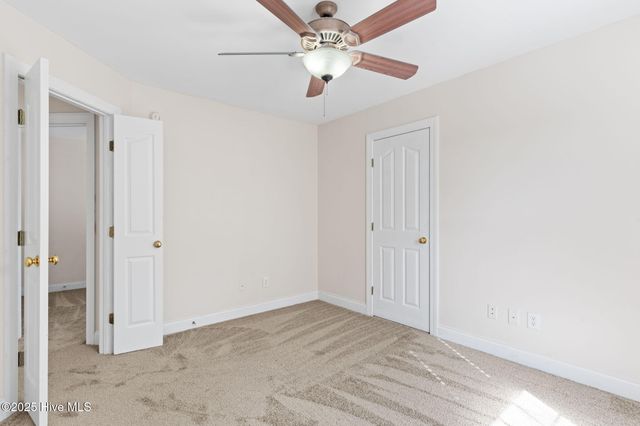 100 Brookside Court, Jacksonville, NC 28546