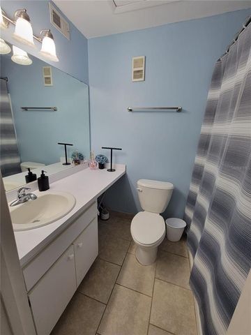 3921 SW 34TH STREET 2R, Gainesville, FL 32608