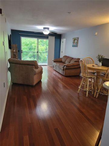 3921 SW 34TH STREET 2R, Gainesville, FL 32608