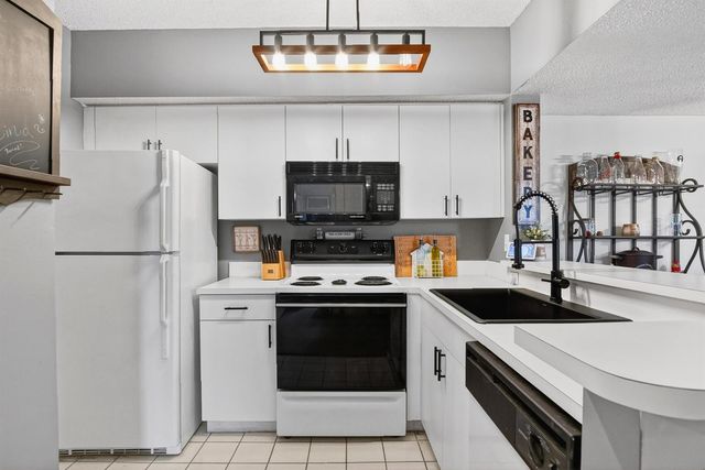 1640 N 42nd Circle Unit 305, Vero Beach, FL 32967