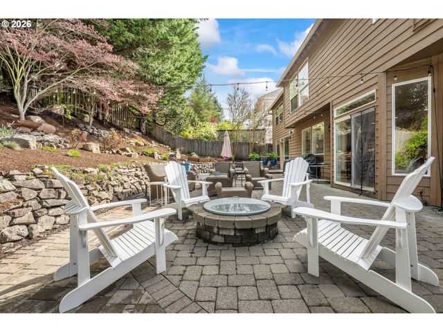 5707 RIDGETOP Ct, Lake Oswego, OR 97035