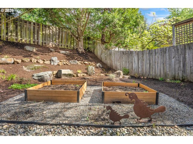 5707 RIDGETOP Ct, Lake Oswego, OR 97035