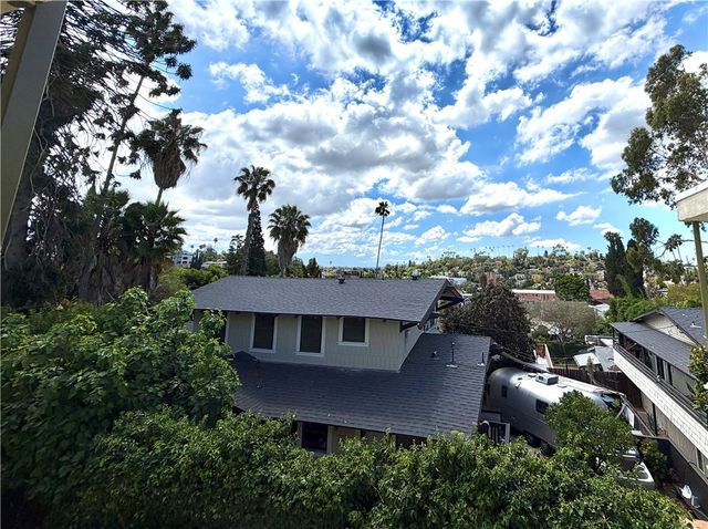 1651 Golden Gate 9, Los Angeles, CA 90026