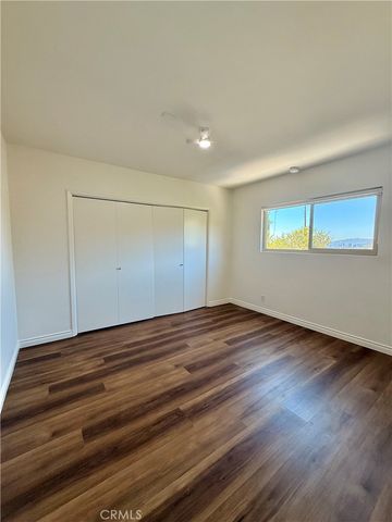 1651 Golden Gate 9, Los Angeles, CA 90026
