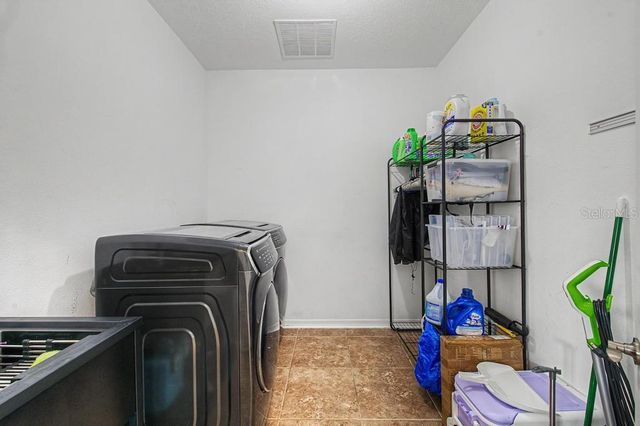19462 ROSEMOOR AVENUE, Lutz, FL 33558