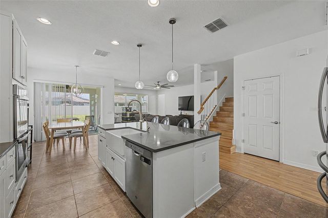 19462 ROSEMOOR AVENUE, Lutz, FL 33558