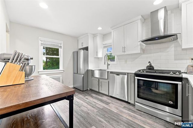 680 Northumberland Road, Teaneck, NJ 07666