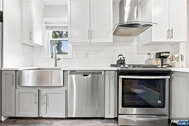 680 Northumberland Road, Teaneck, NJ 07666
