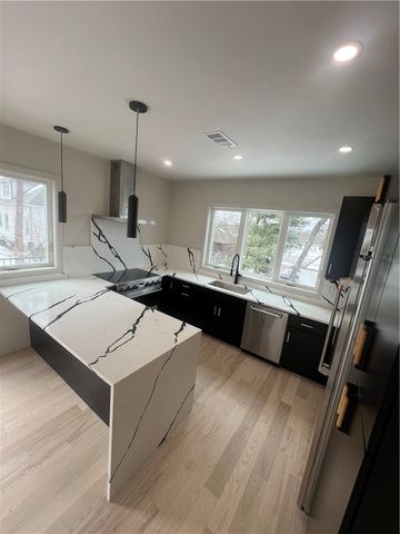 152 Colonial Road 152, Providence, RI 02906