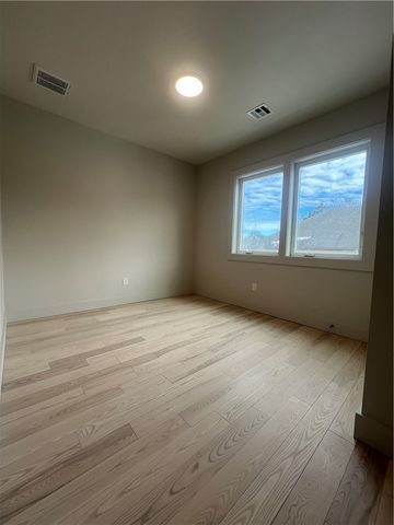 152 Colonial Road 152, Providence, RI 02906