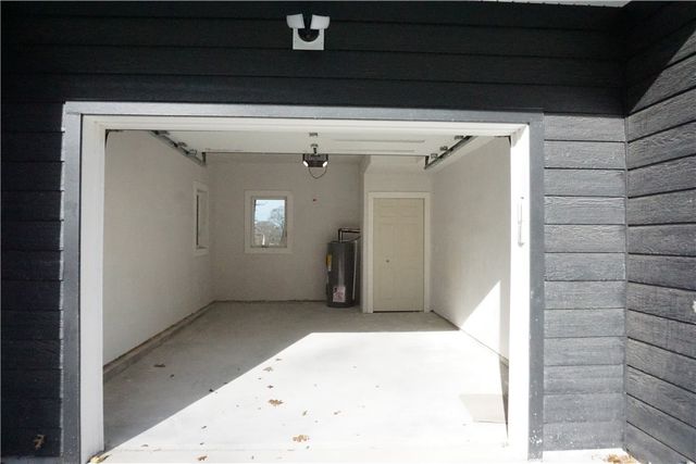 152 Colonial Road 152, Providence, RI 02906