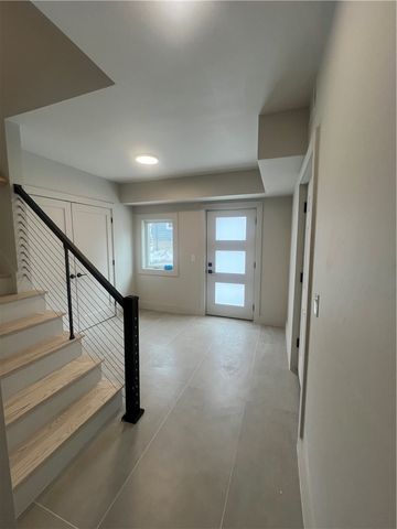 152 Colonial Road 152, Providence, RI 02906