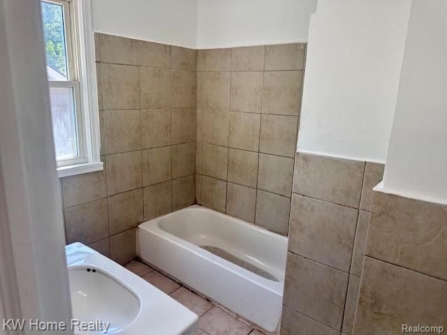 18477 Lindsay Street, Detroit, MI 48235