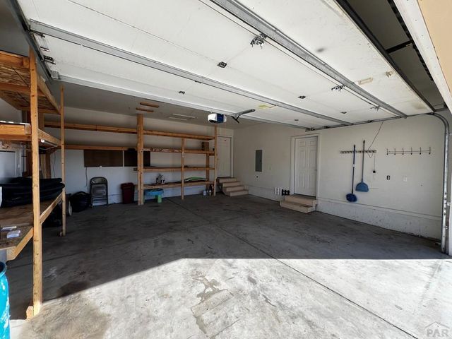 5148 Little Raven Dr, Colorado City, CO 81019
