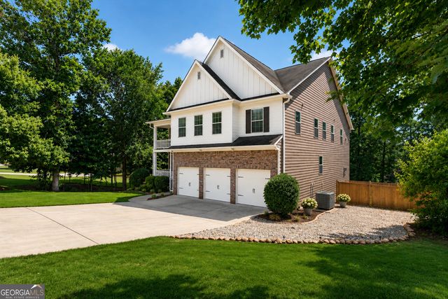 110 Renwick Drive, Senoia, GA 30276