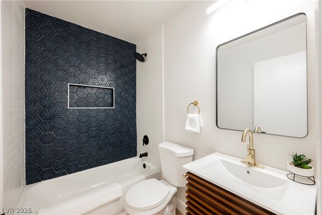 1701 Canosa Avenue, Las Vegas, NV 89104