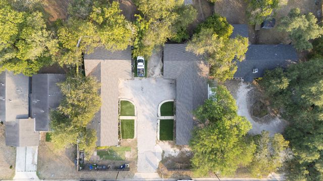 6911 Cooper LN, Austin, TX 78745