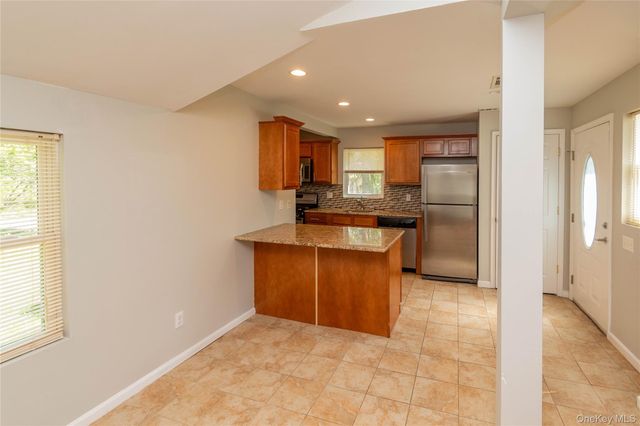 797 Forest Glen Road, Monroe, NY 10950