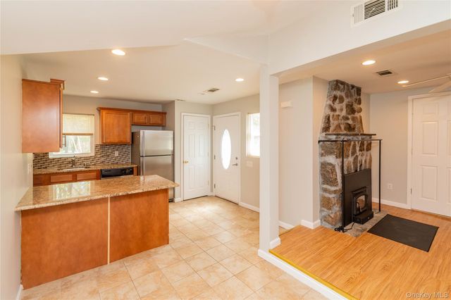 797 Forest Glen Road, Monroe, NY 10950