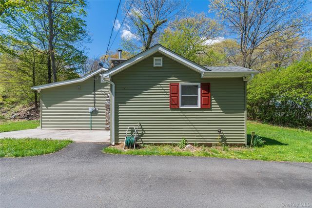 797 Forest Glen Road, Monroe, NY 10950