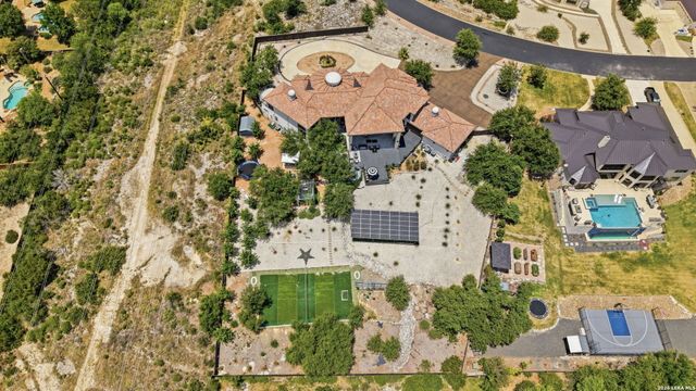 423 TULOROSA RDG, Helotes, TX 78023