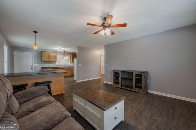 105 Dodson Shields Road, Lafayette, GA 30728
