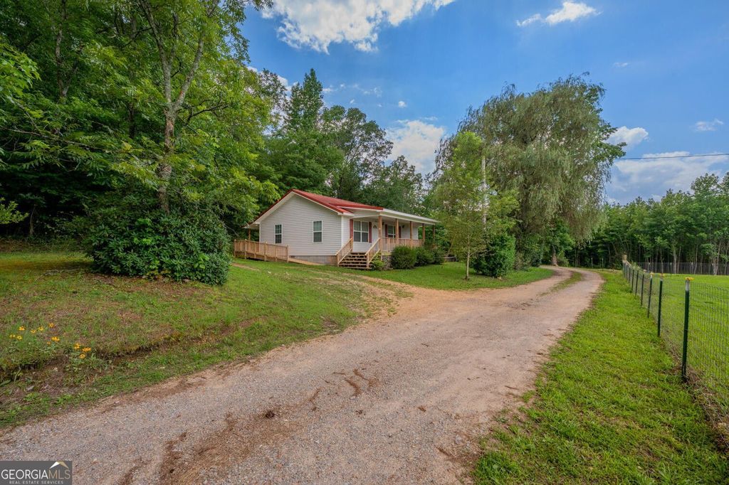 105 Dodson Shields Road, Lafayette, GA 30728
