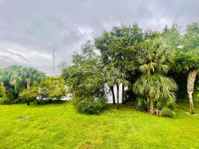 2054 Alta Meadows Lane 2407, Delray Beach, FL 33444