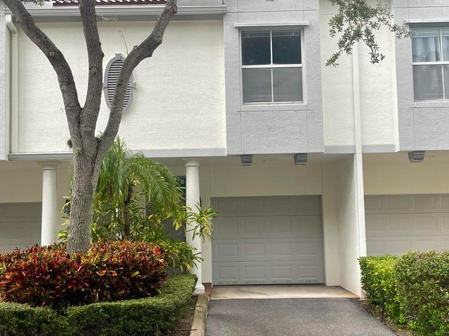 2054 Alta Meadows Lane 2407, Delray Beach, FL 33444