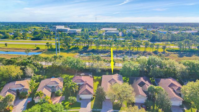 7112 Maidstone Drive, Port St. Lucie, Port St Lucie, FL 34986