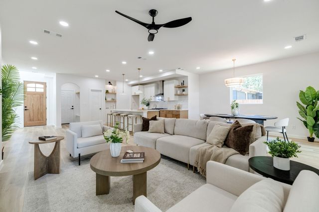 2923 Materhorn Drive, Dallas, TX 75228
