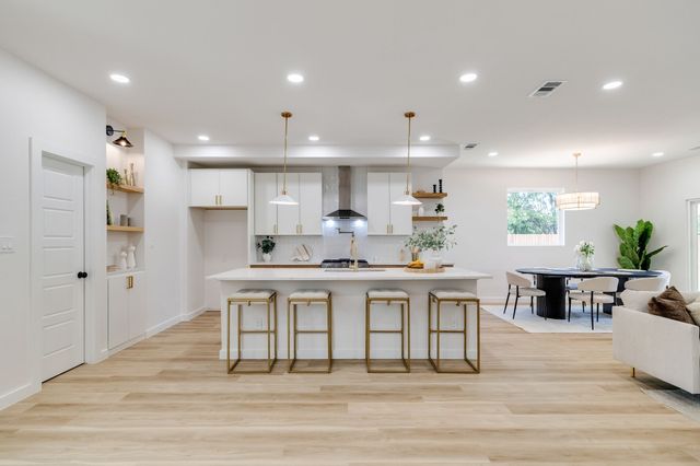 2923 Materhorn Drive, Dallas, TX 75228