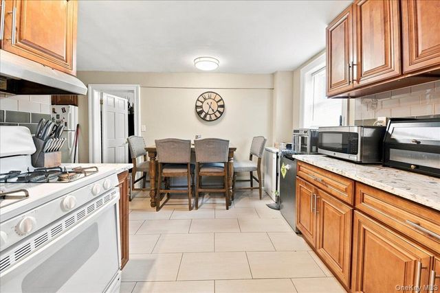 786 Mile Square Road, Yonkers, NY 10704