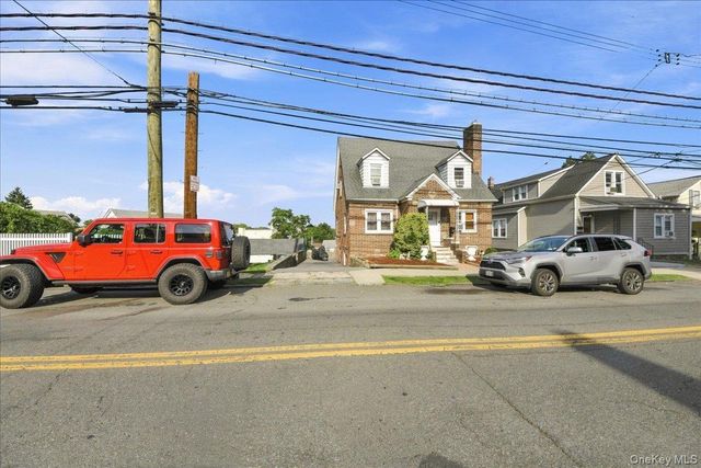 786 Mile Square Road, Yonkers, NY 10704