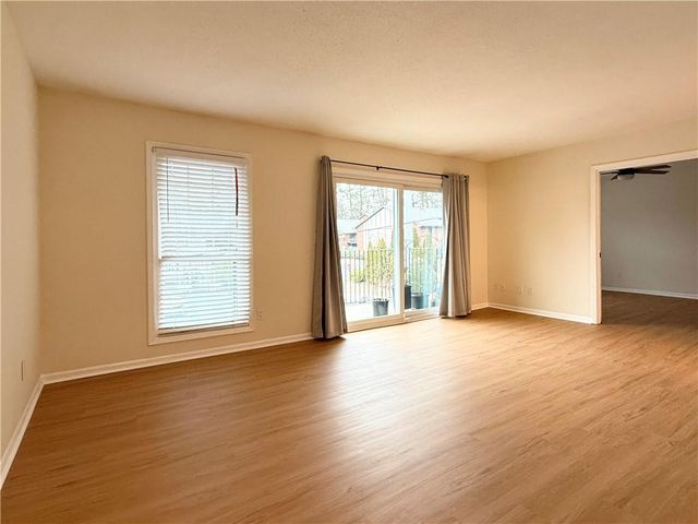 6851 Roswell Road O34, Atlanta, GA 30328