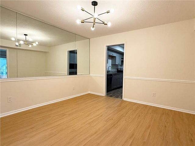 6851 Roswell Road O34, Atlanta, GA 30328