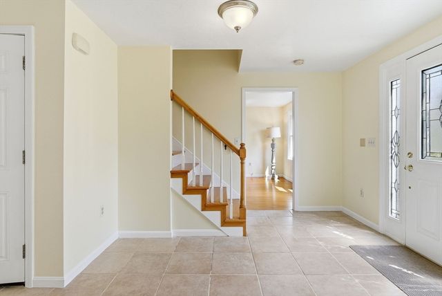 148 Bracken Dr, Marlborough, MA 01752